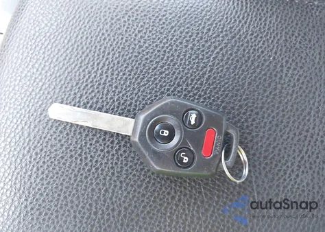 2011 Subaru Legacy 2.5I Limited from USA, damaged, VIN 4S3BMBL65B3258508